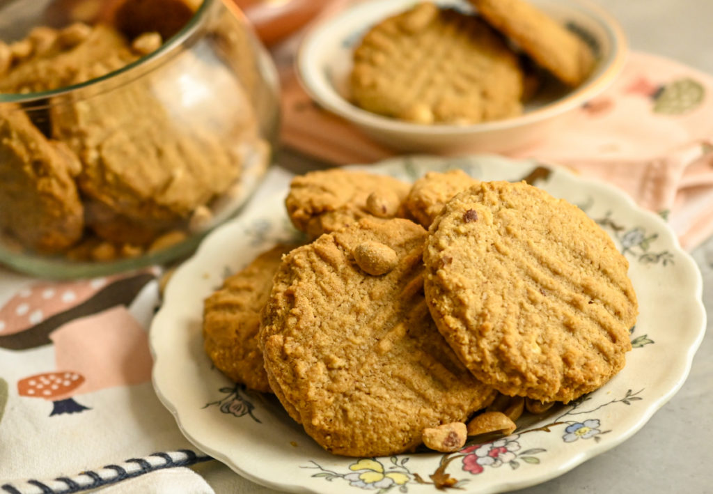 Keto-friendly peanut butter cookies served in a vintage plates