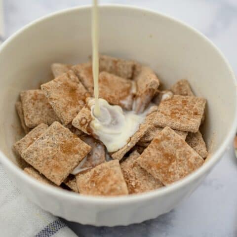 keto cinnamon toast crunch in a bowl ready to be eaten