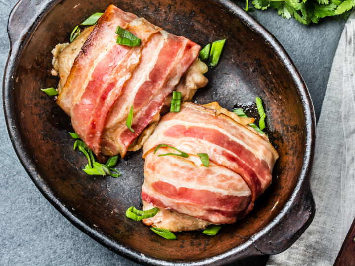 keto bacon wrapped chicken thighs