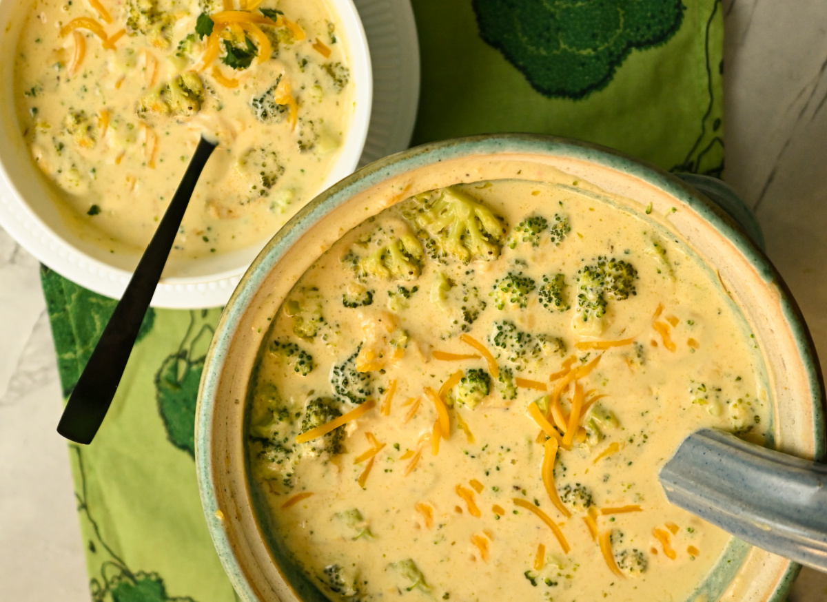 Keto Broccoli Cheese Slow Cooker Soup