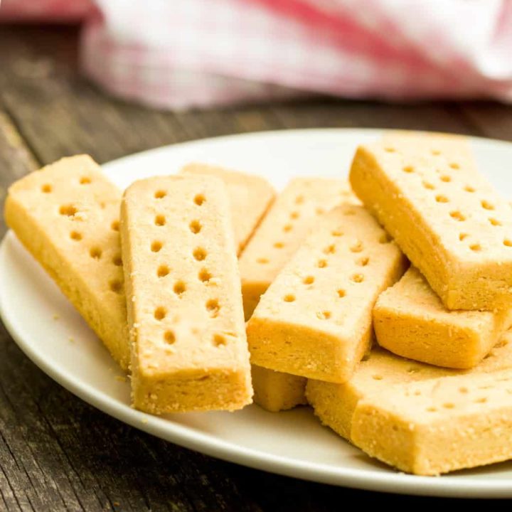 low carb shortbread cookies almond flour on white plate