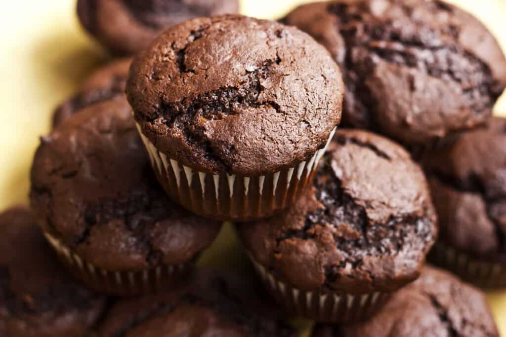 keto chocolate cupcakes