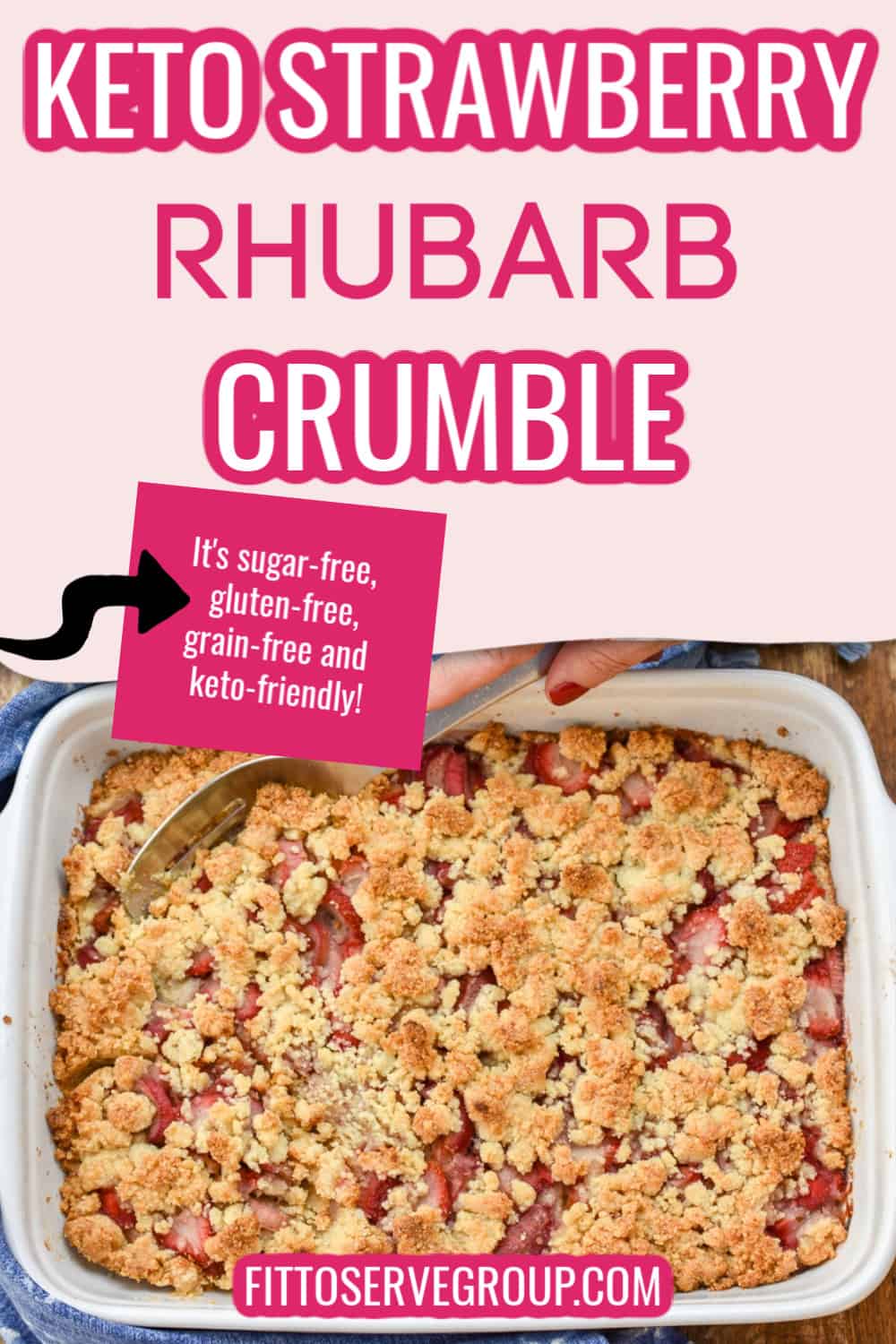 Keto strawberry rhubarb crumble