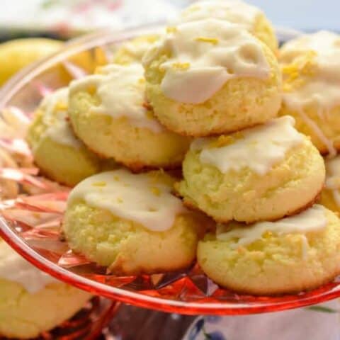 Keto lemon cookies