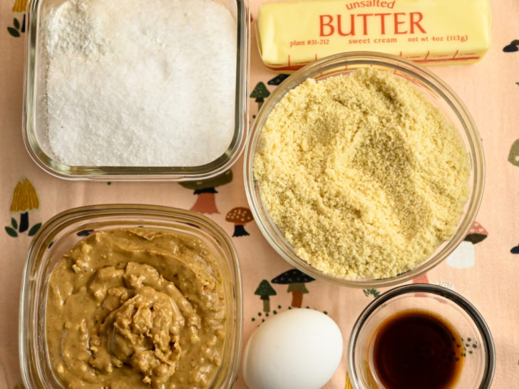 keto almond flour peanut butter cookies ingredients