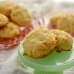 Keto cream cheese cookies for when it needs to be grain-free, nut-free, egg-free, sugar-free, keto friendly and delicious #ketocookies #ketocreamcheesecookies #lowcarbcookies #creamcheesecookies