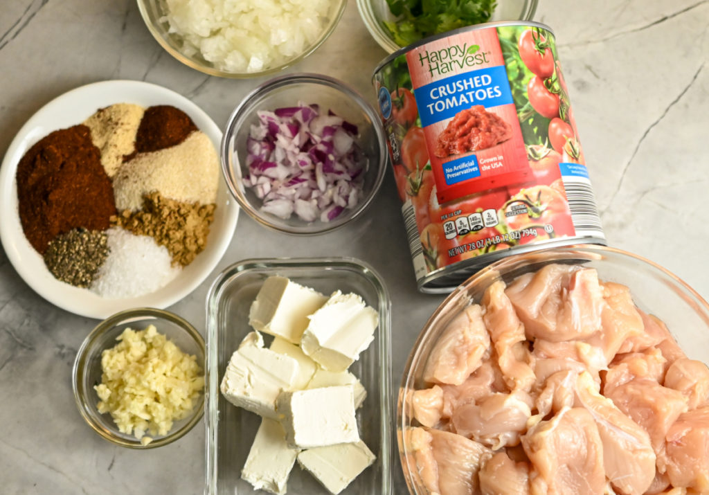 ingredients needed for a keto chicken chili recipe