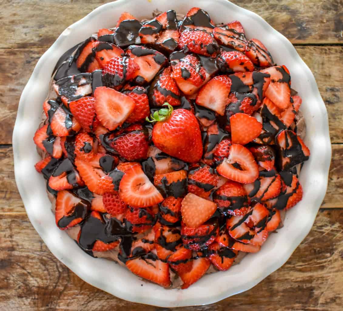 keto no bake chocolate strawberry cheesecake whole pie