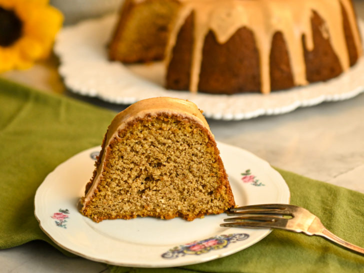 low carb pumpkin spice bundt cake