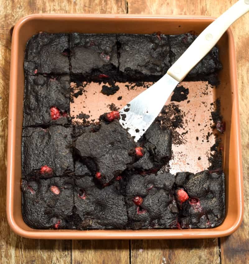 Keto cranberry brownies