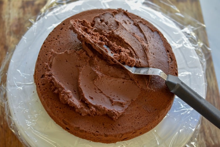 keto chocolate buttercream frosting