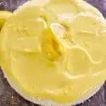 Keto lemon curd cheesecake