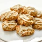Keto Carrot Cake Cookies-What's great about a healthy version of a carrot cake cookie is that it gives you built-in portion control. These keto-friendly carrot cake cookies are packed with the warm spices of cinnamon, ginger, and nutmeg. And they're texture is spot on. Soft, chewy and everything you love about carrot cake cookies minus the high carbs. #ketocookies #lowcarbcookies #ketocarrotcakecookies
