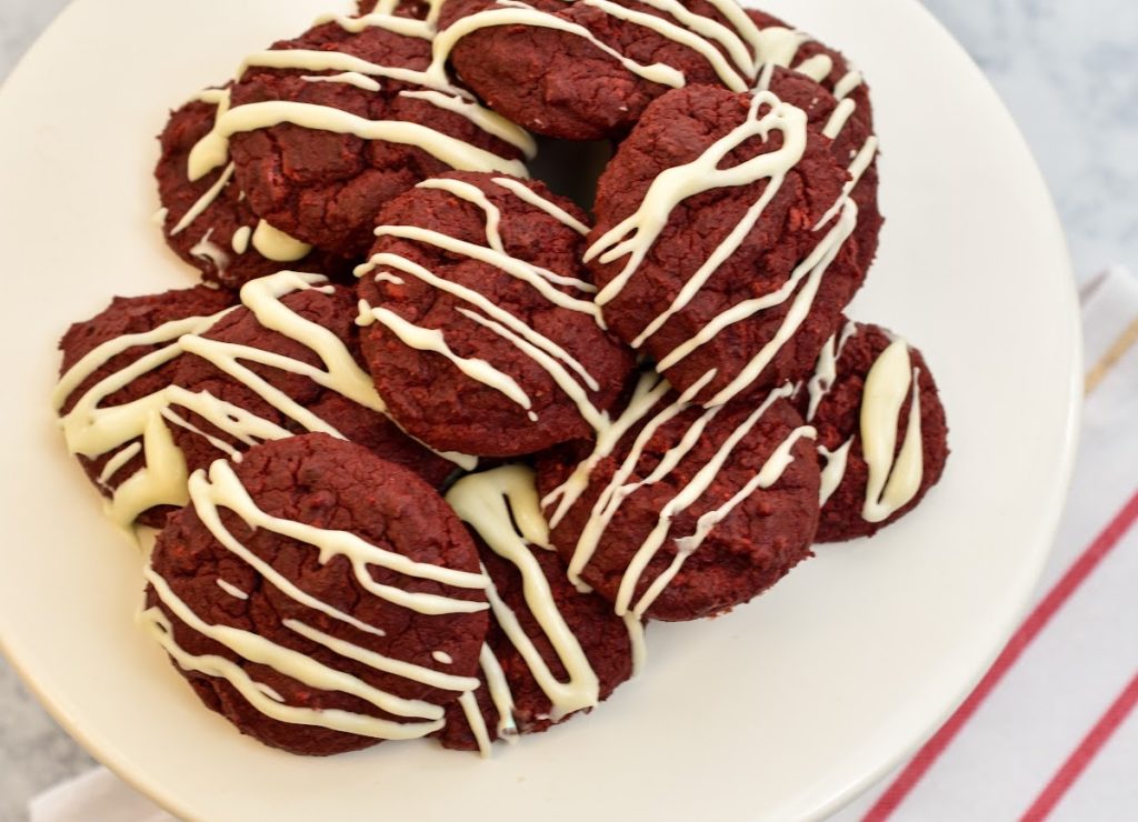 coconut flour keto red velvet cookies