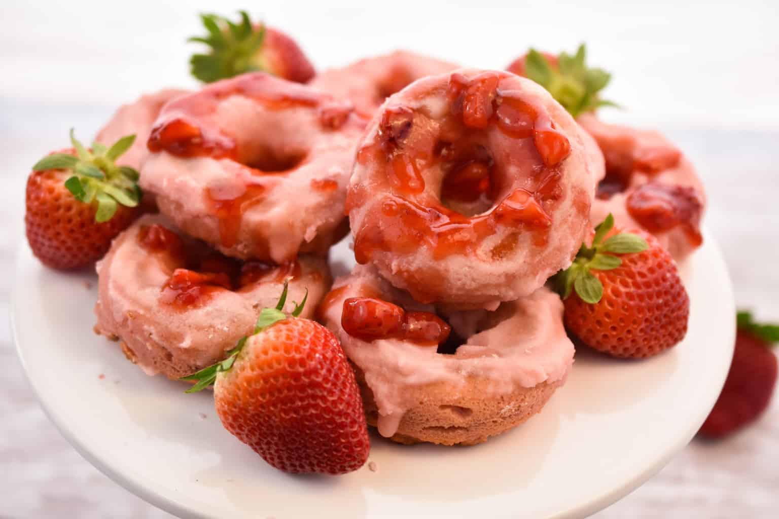 Keto Strawberry Donuts · Fittoserve Group