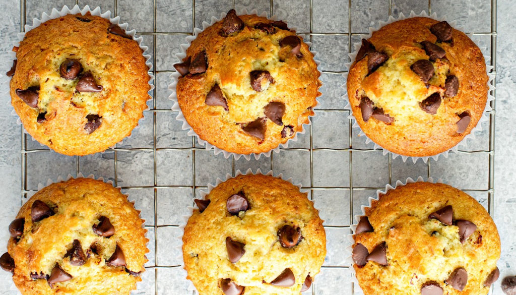 low carb chocolate chip muffins baked and cooling