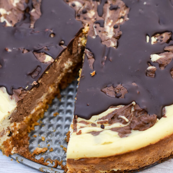 Keto Marble Cheesecake (Gluten-Free)