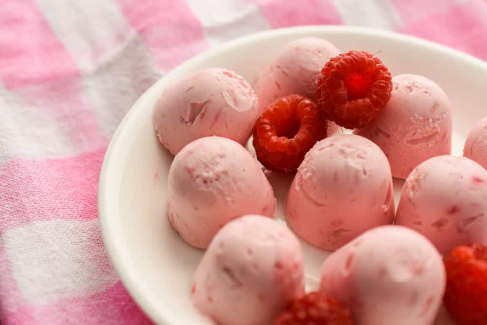 Keto Raspberry Cheesecake Fat Bombs · Fittoserve Group