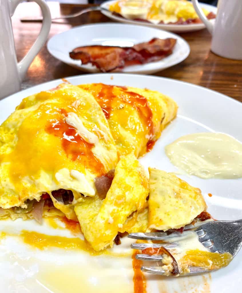 Meme's Cafe Zion National Park, Western Omelet with side of hollandaise