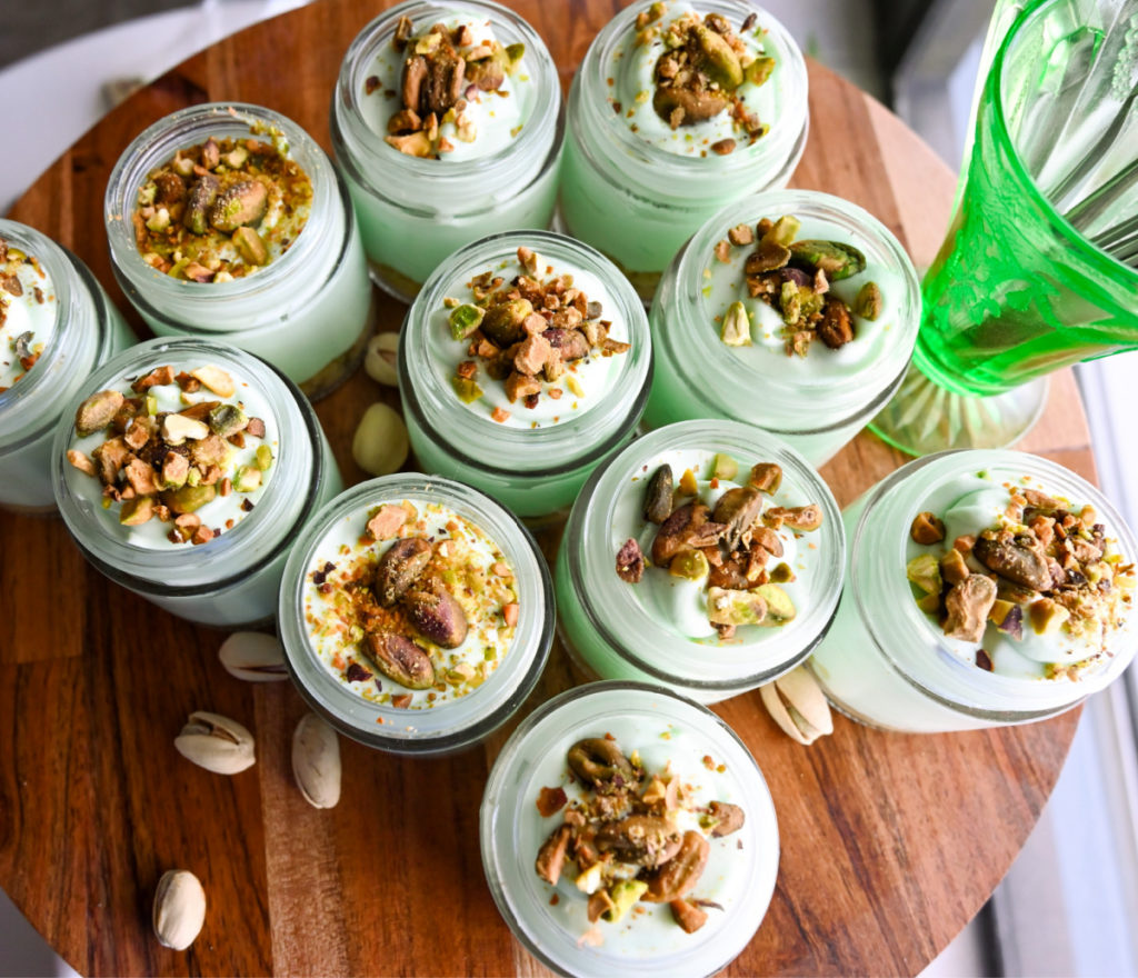 keto pistachio no-bake cheesecake minis