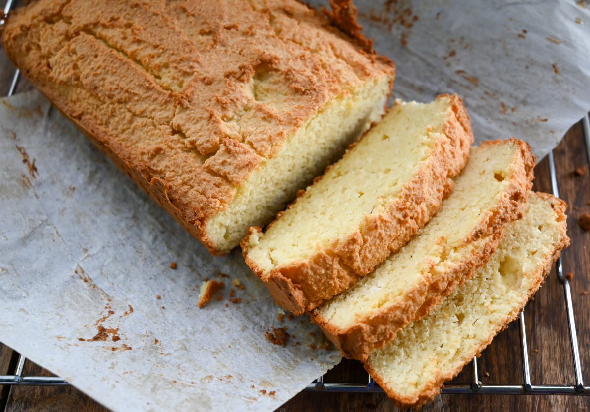 Keto Sour Cream Bread, Deliciously Easy! · Fittoserve Group