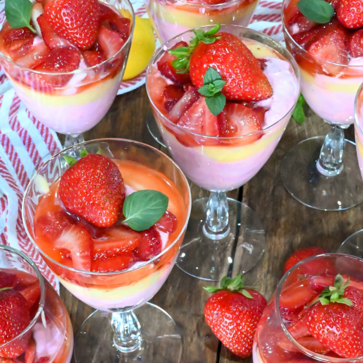 Keto strawberry lemon fruit fool