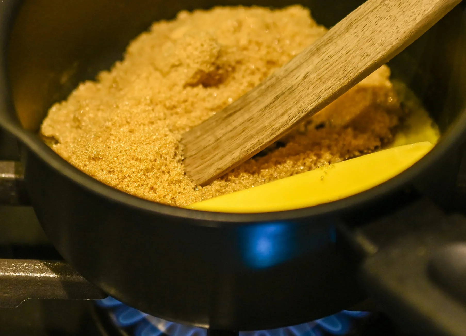 keto rum sauce being made in a saucepan