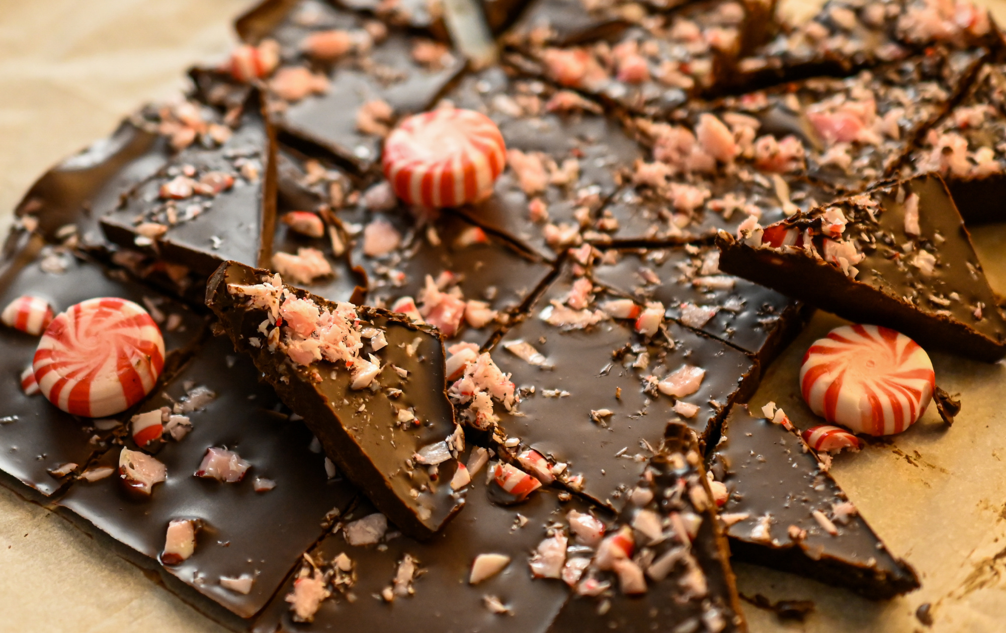 low carb chocolate peppermint bark cut into pieces
