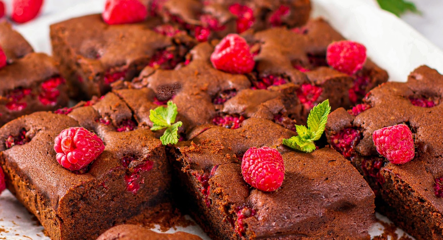 Keto Raspberry Brownies · Fittoserve Group