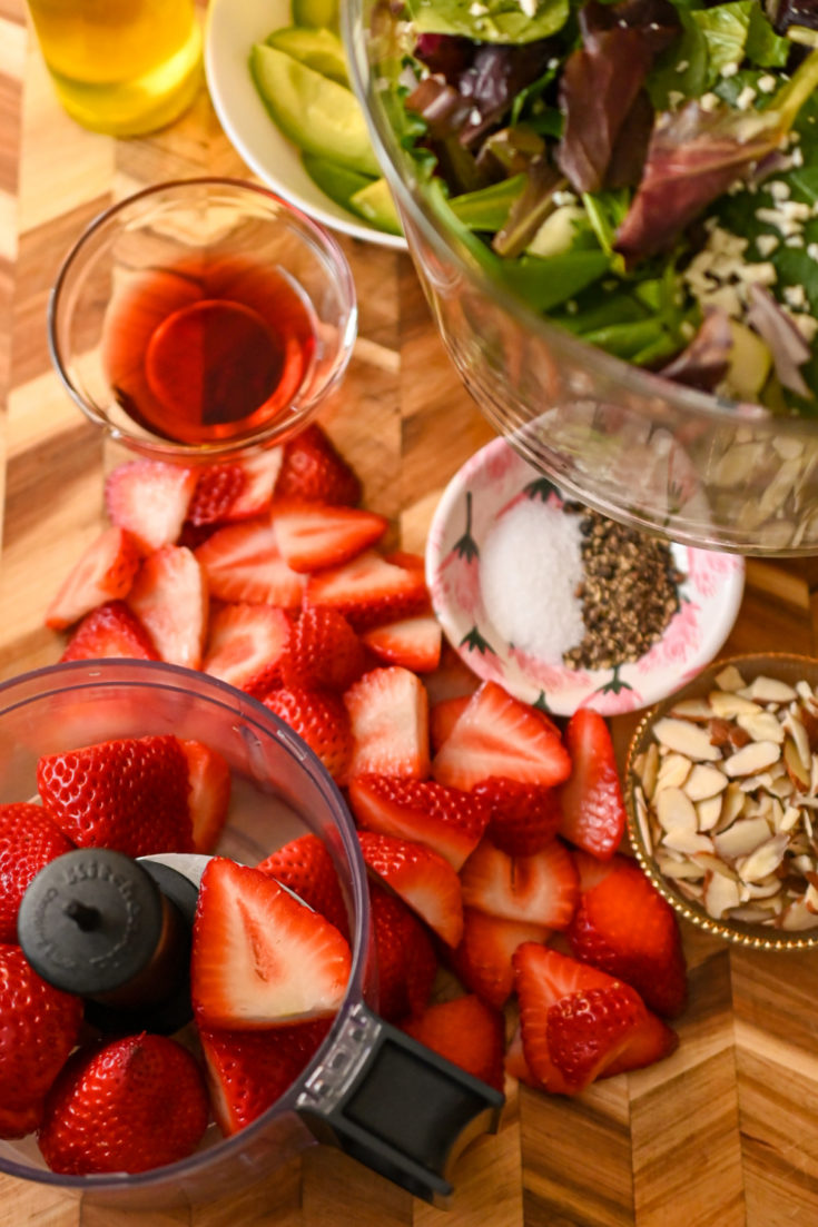 keto strawberry salad ingredients