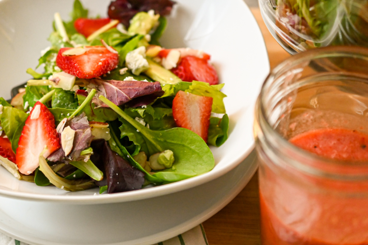 Keto Strawberry Salad