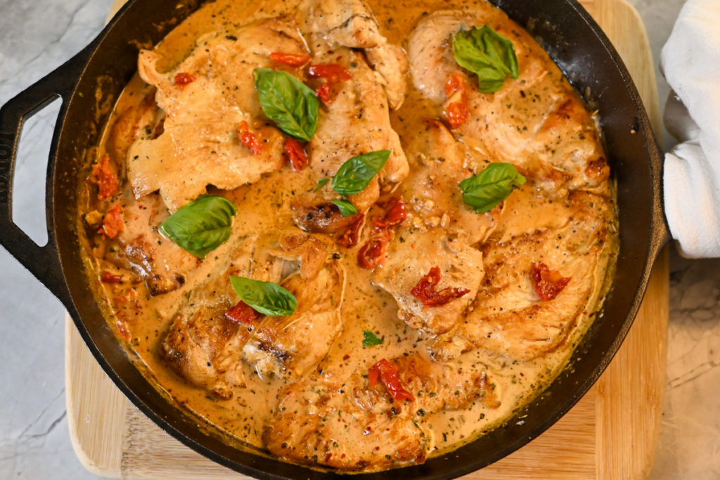 Keto Marry Me Chicken Cooked In One Skillet