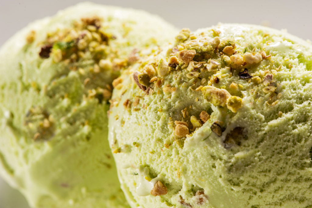 keto pistachio ice cream recipe card image