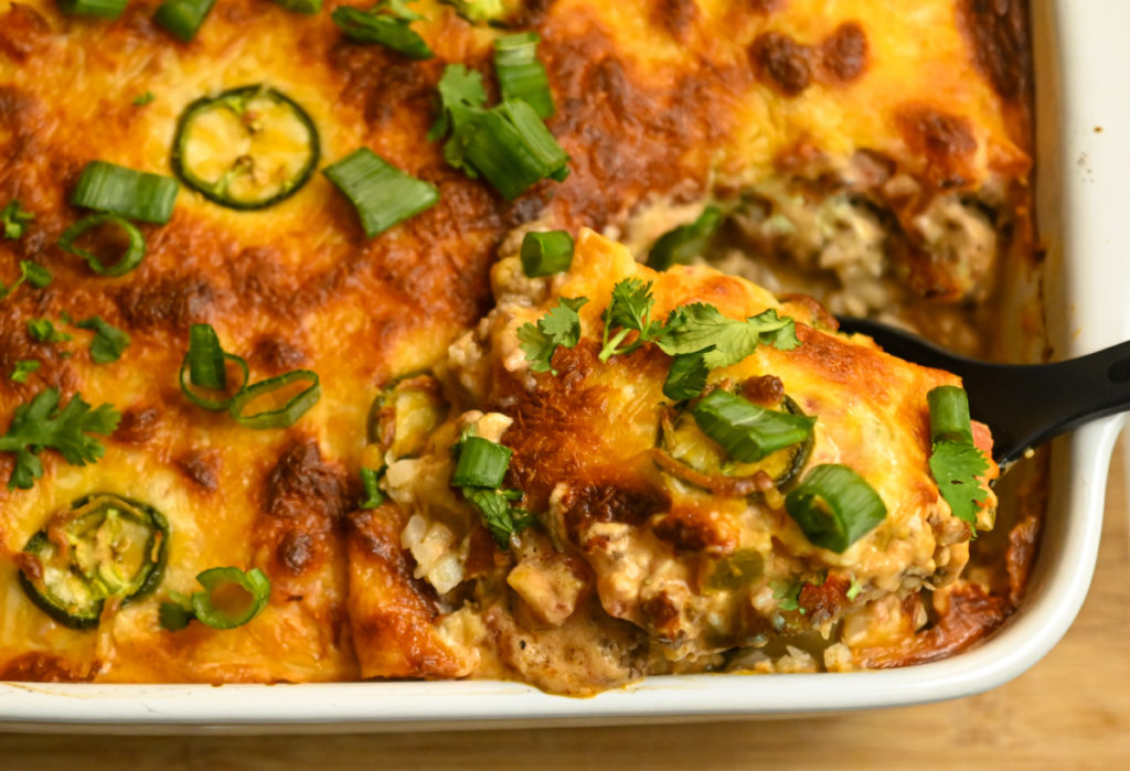 keto-friendly chicken enchilada cauli rice casserole