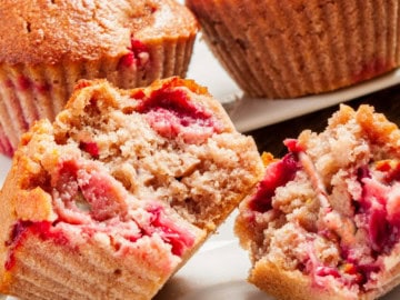 Best keto strawberry rhubarb muffins displayed on white plates 1200