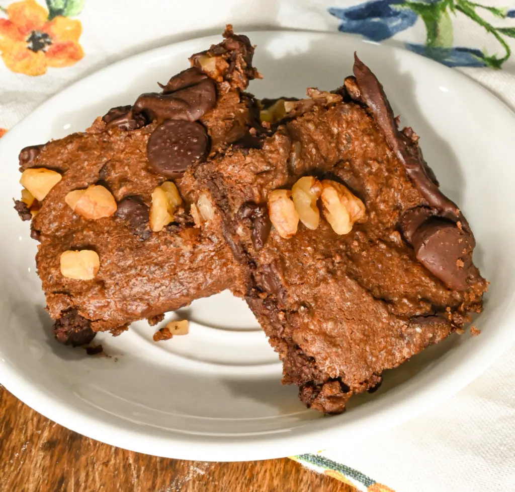Keto Double Chocolate Chip Bars Featured image