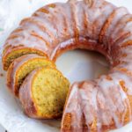 keto banana cake featured image