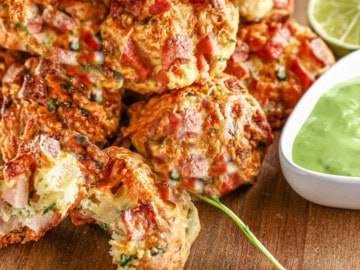keto sausage balls 1200