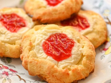 keto cheese danish 1200