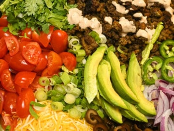 keto ground beef taco salad 1200