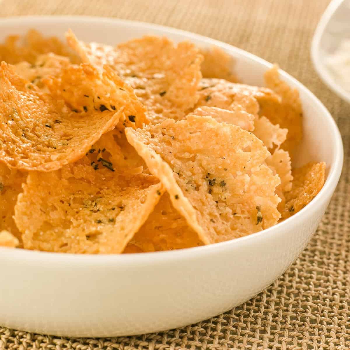 Keto cheese chips 1200