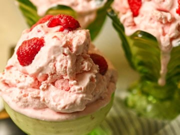 keto raspberry ice cream 1200