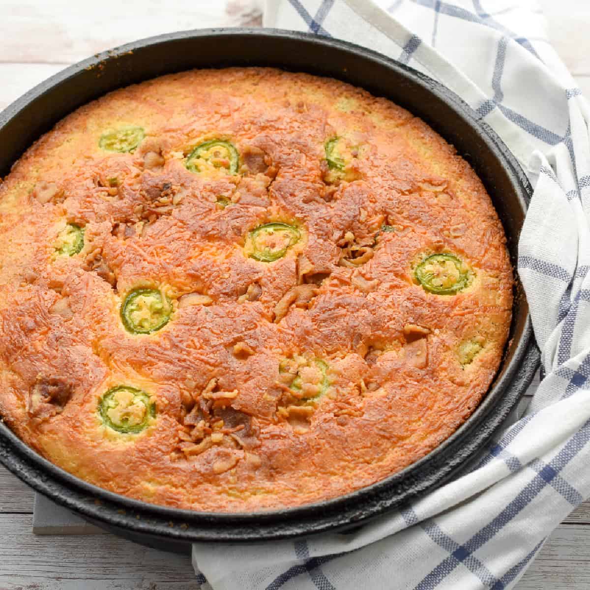 keto jalapeno cheddar bacon cornbread 1200