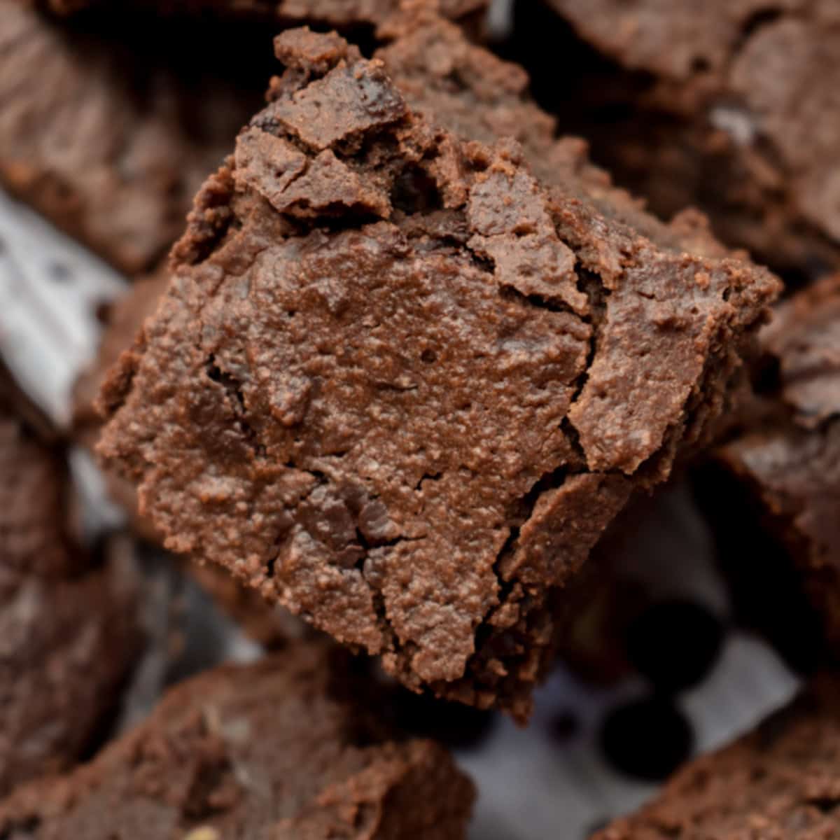 low-carb chocolate chip brownies