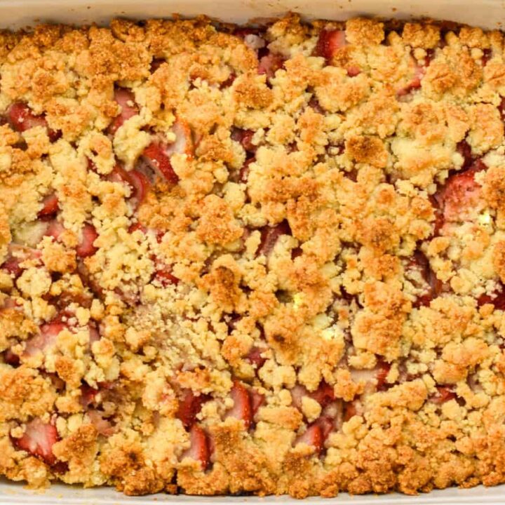 Keto Strawberry Cream Cheese Cobbler (Gluten-Free) 