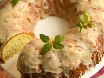 keto eggnog cake recipe card image