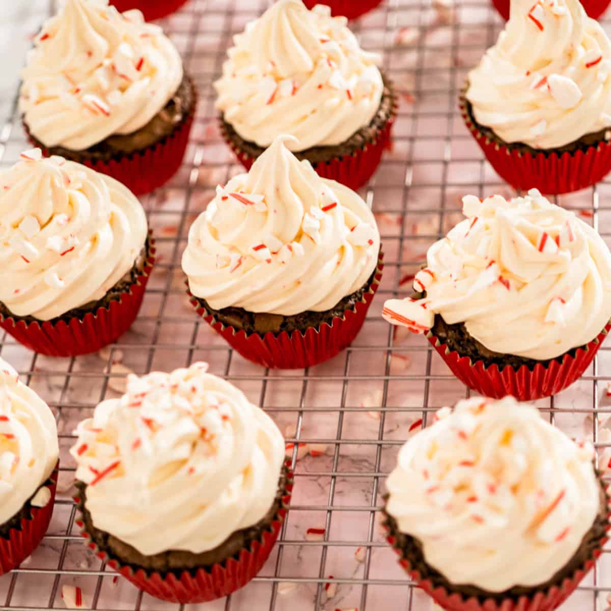 keto chocolate peppermint cupcakes 1200