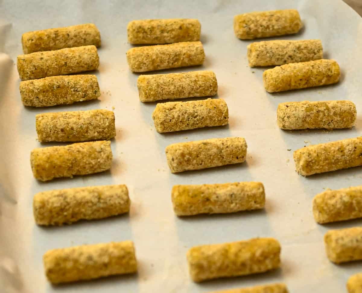 Baked carnivore mozzarella cheese sticks