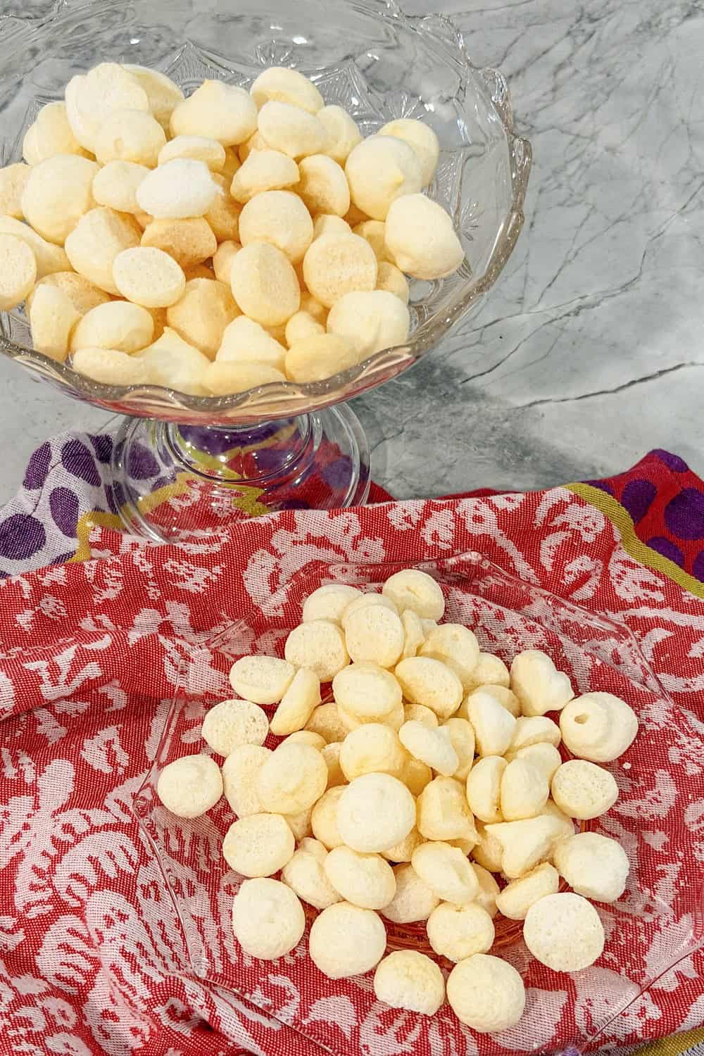 Low-Carb Egg White Powder Meringues