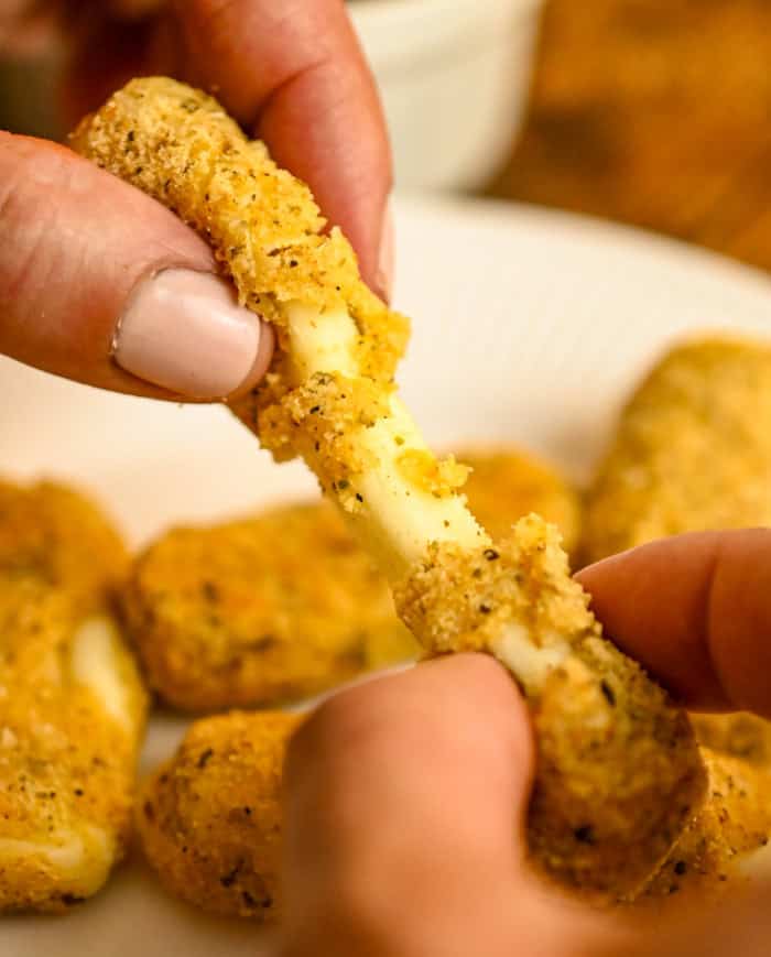 mozzarella carnivore cheese sticks